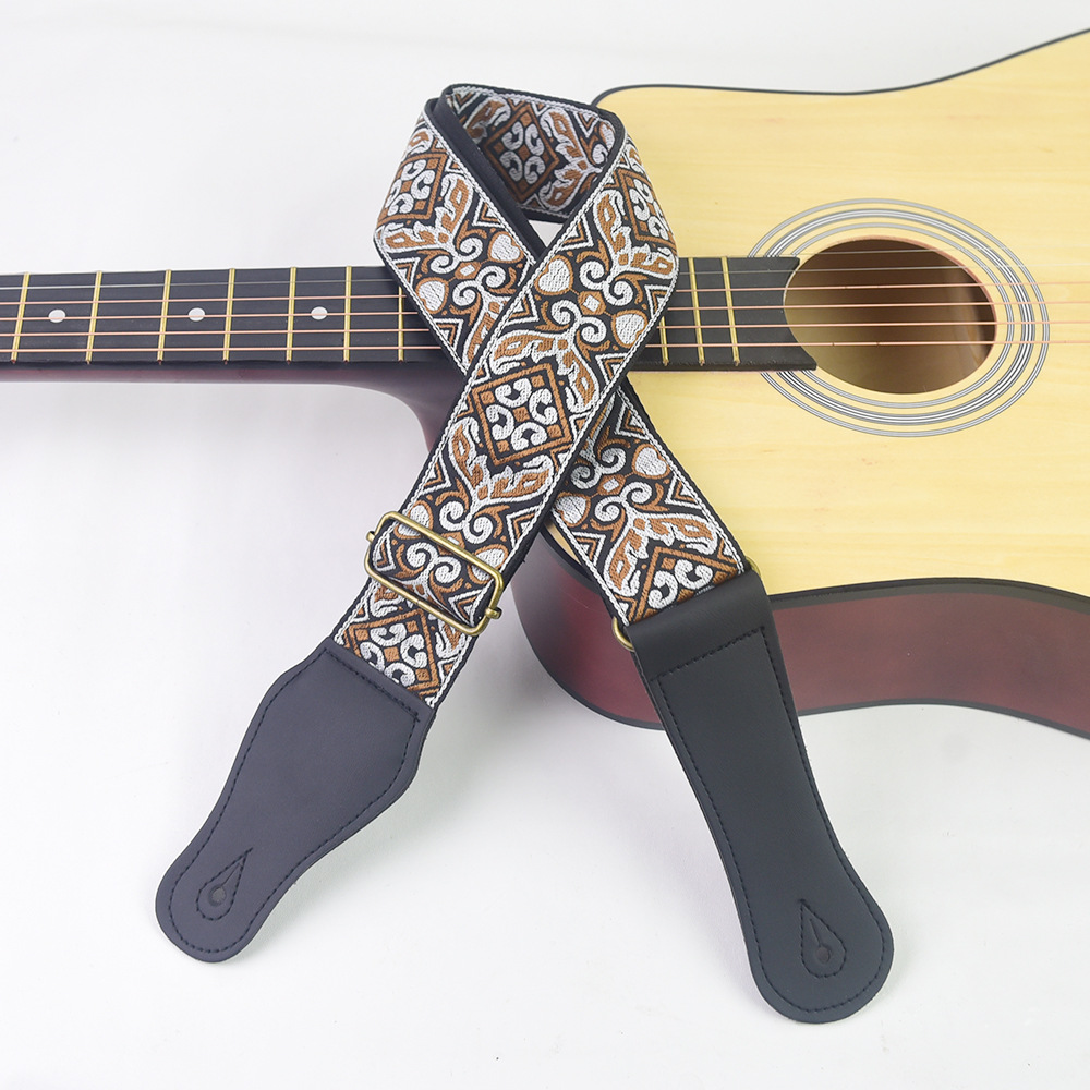 Gitar Askısı İşlemeli Baskı Et - Musical Instrument In English incelemesi ve fiyatı